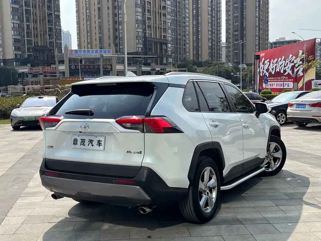 TOYOTA RAV4 RONGFANG