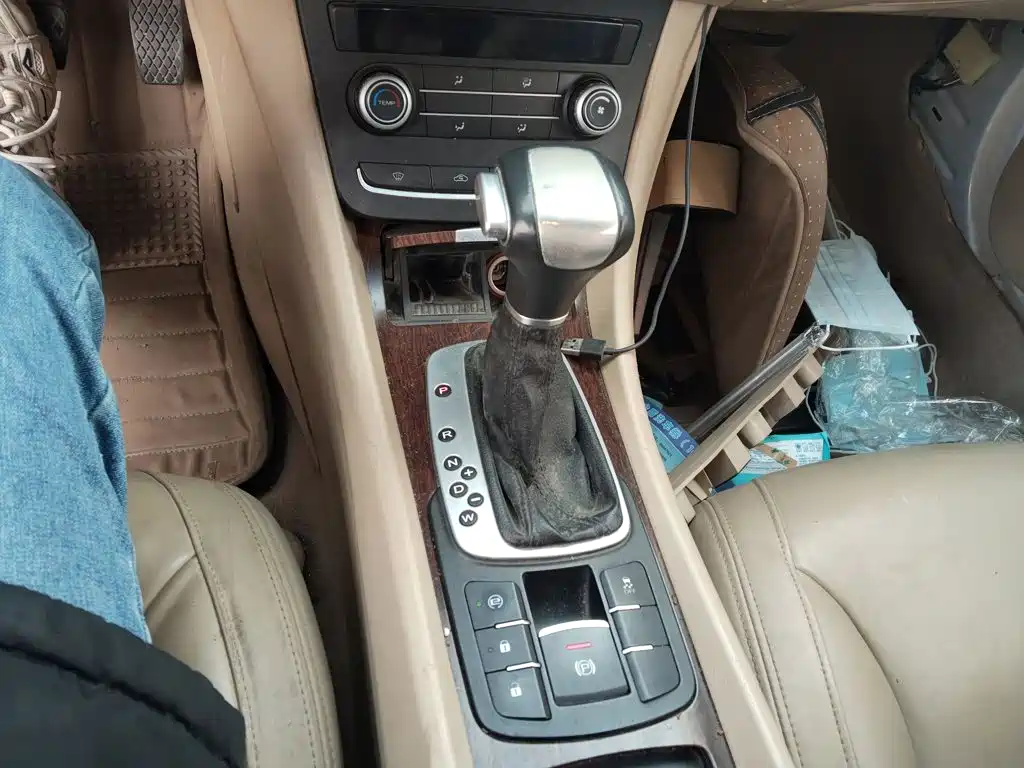 Roewe 550 — миниатюра 14