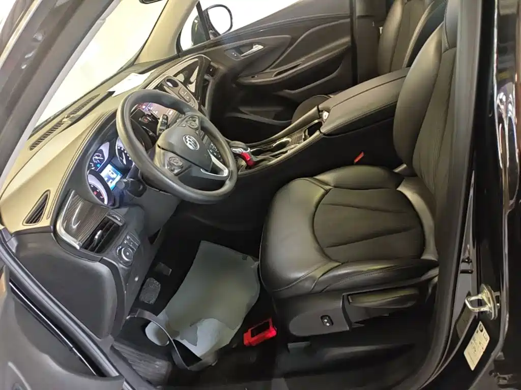 Buick Envision Plus — миниатюра 15