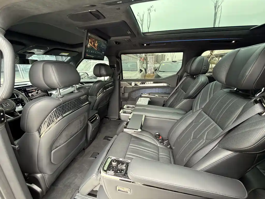 ZEEKR EXTREME KRYPTON 009