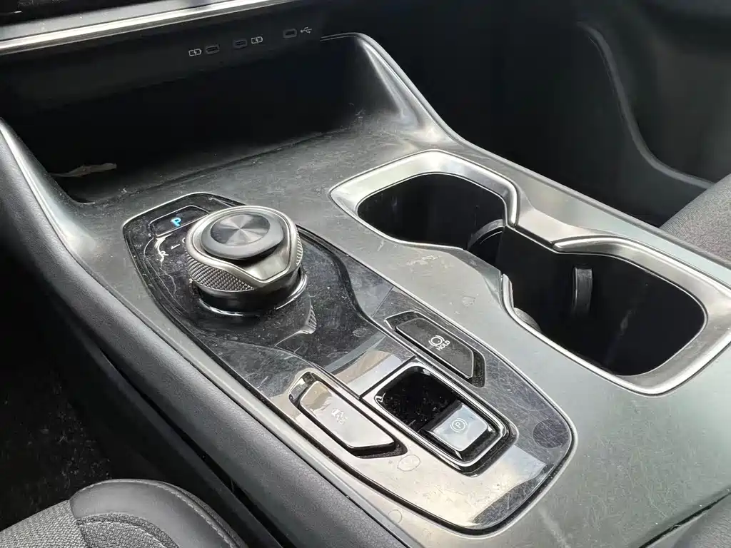 Lexus RZ — миниатюра 7