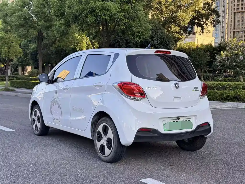 Changan Benben E-Star — миниатюра 6