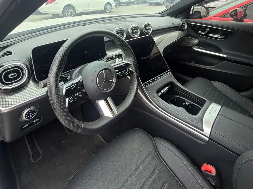Mercedes-Benz C-Class — миниатюра 4