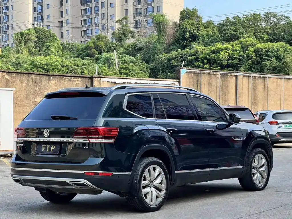 Volkswagen Teramont — миниатюра 5