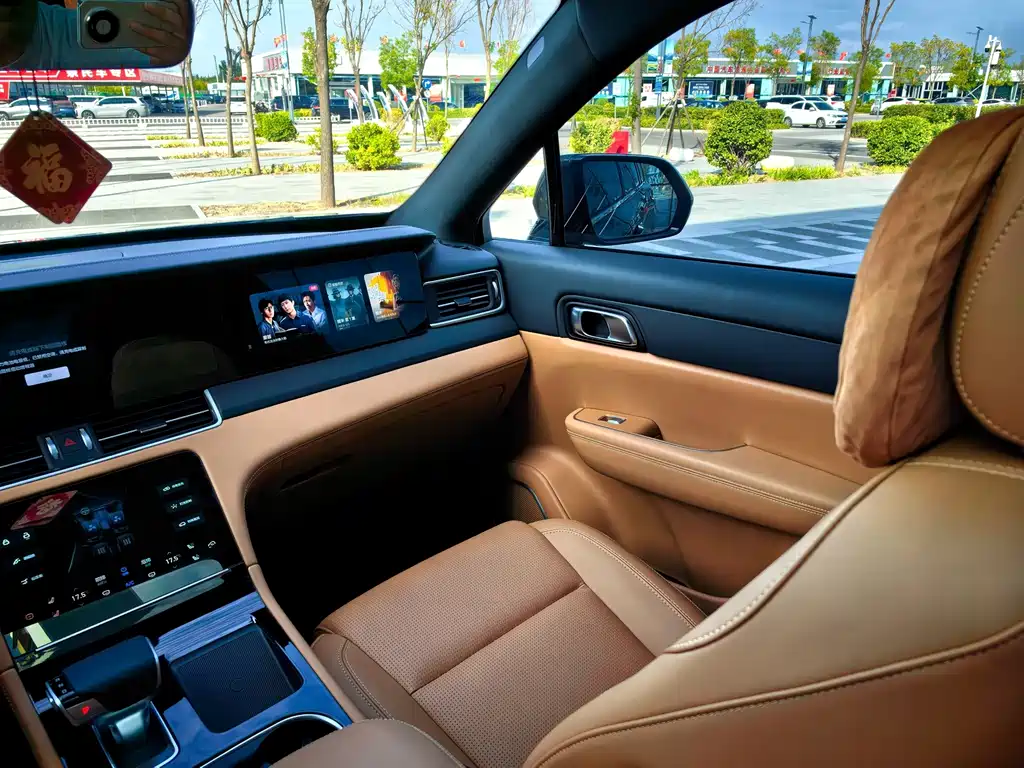 Li Auto Li ONE — миниатюра 14