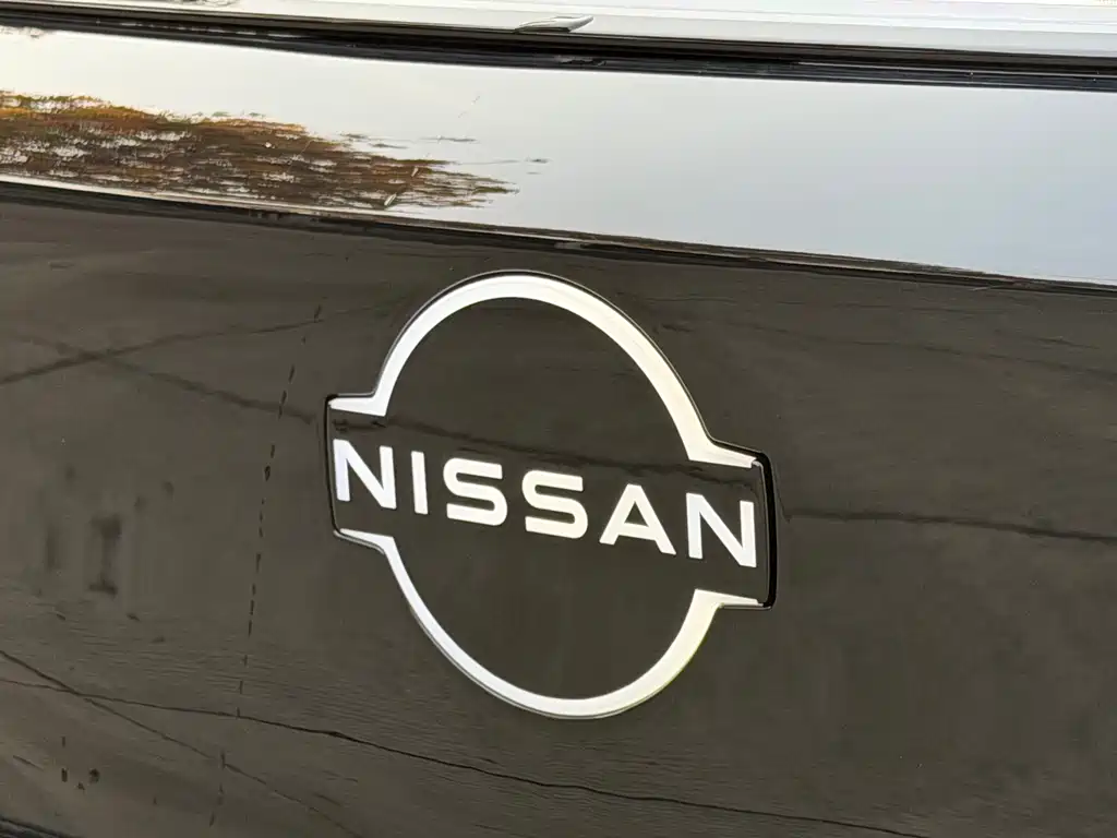 NISSAN N7