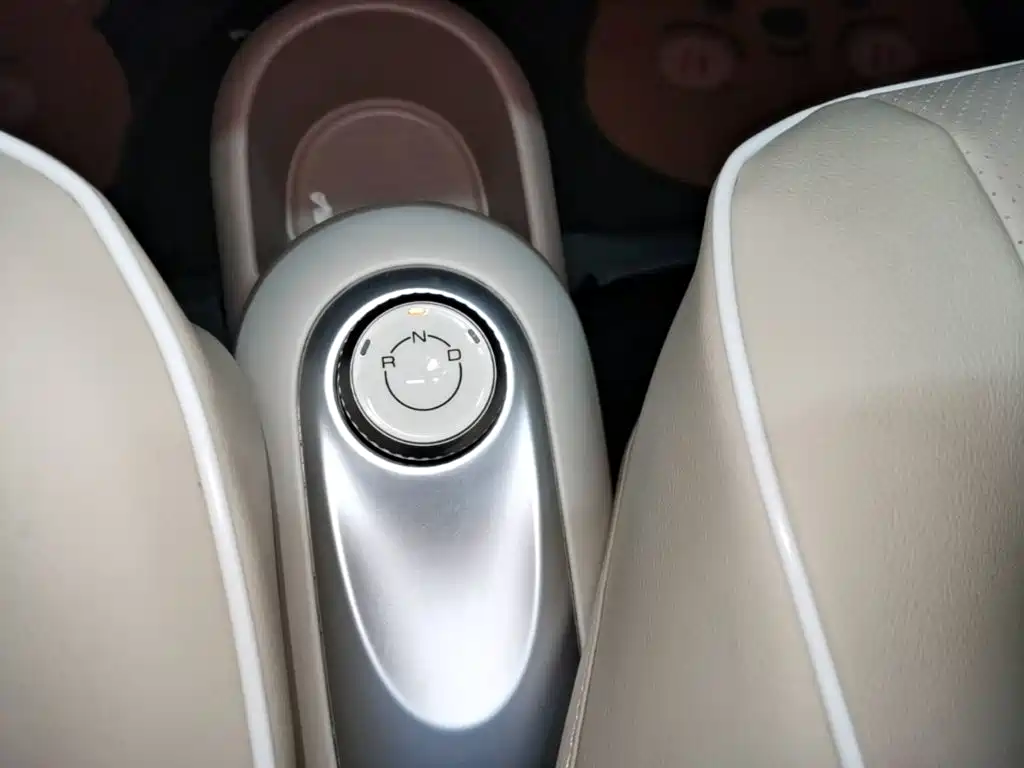 Wuling MINIEV — миниатюра 14