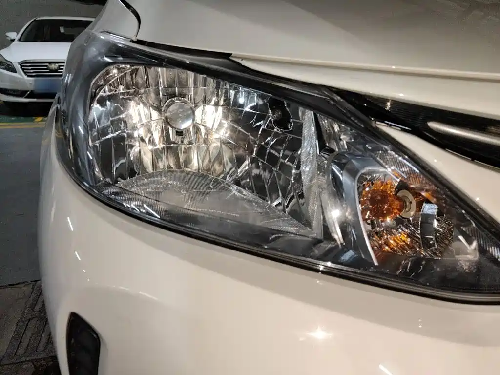 Toyota Vios FS — миниатюра 24