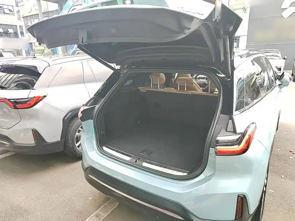 NIO ES6 — миниатюра 19