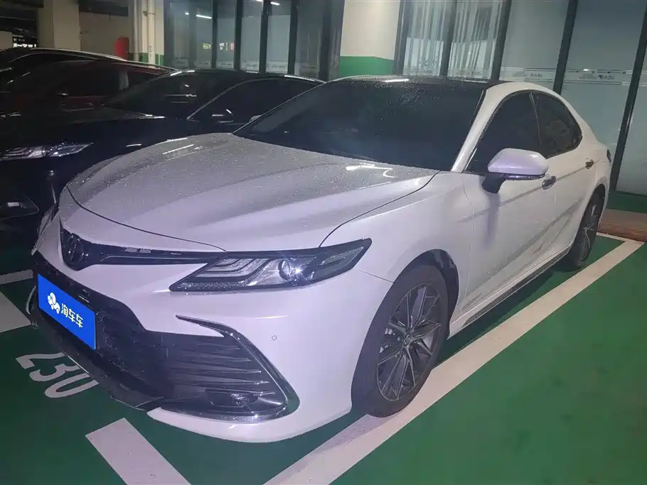 Toyota Camry 2024