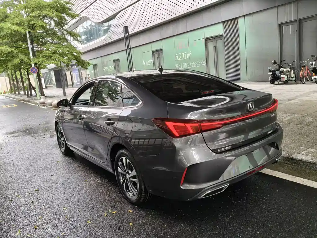 Changan Eado — миниатюра 9