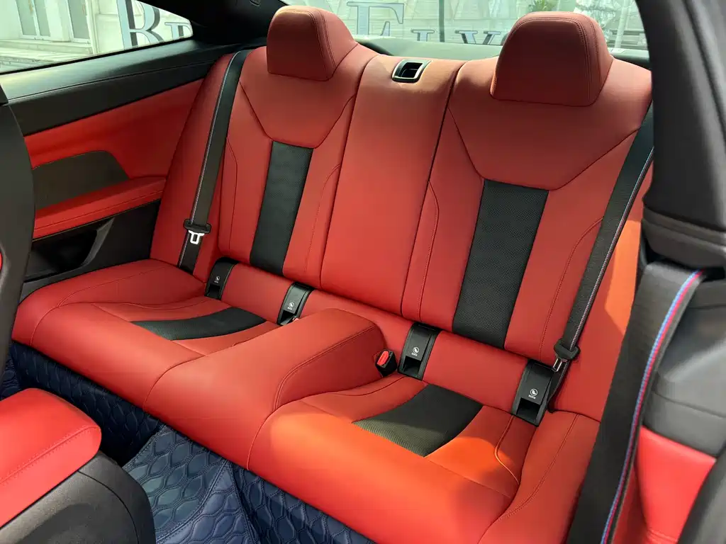BMW M4 — миниатюра 14