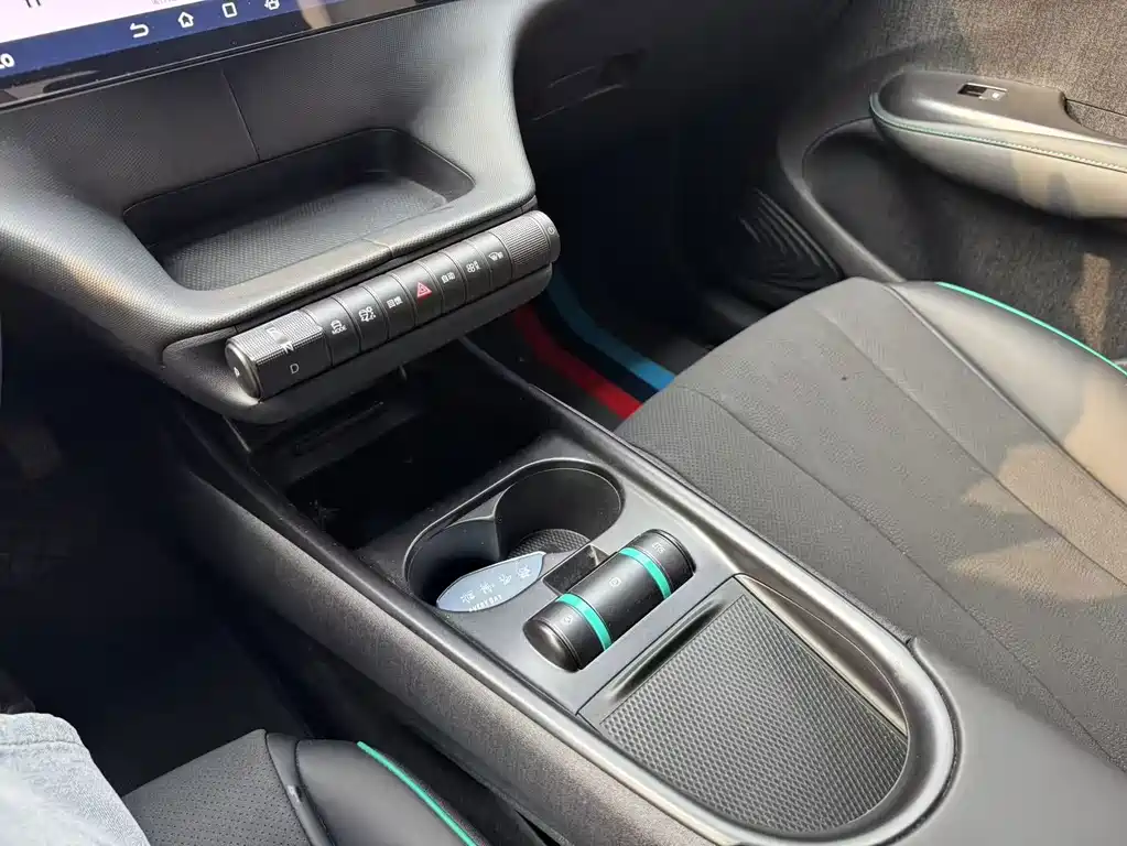 BYD Dolphin — миниатюра 20