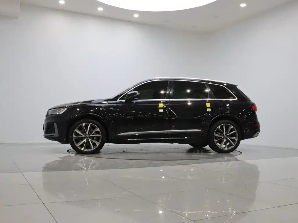 Audi Q7 — миниатюра 8