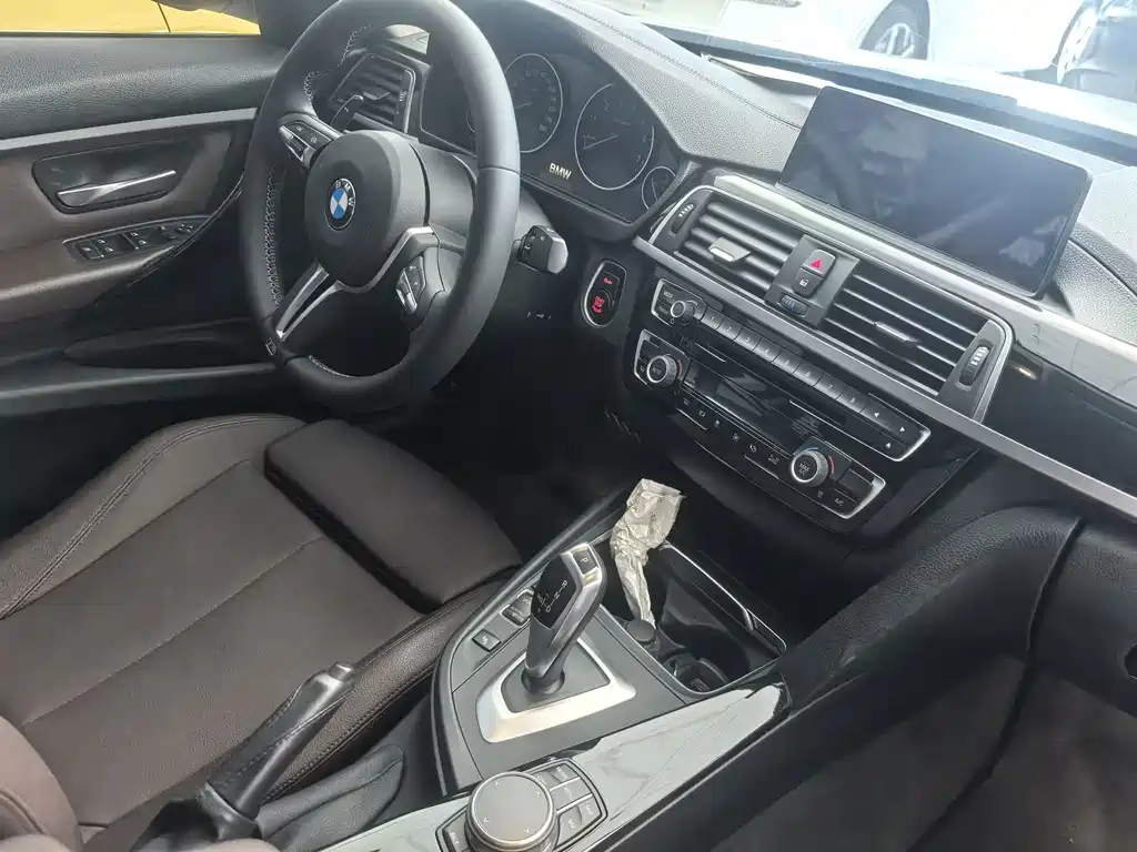 BMW 3 Series — миниатюра 15