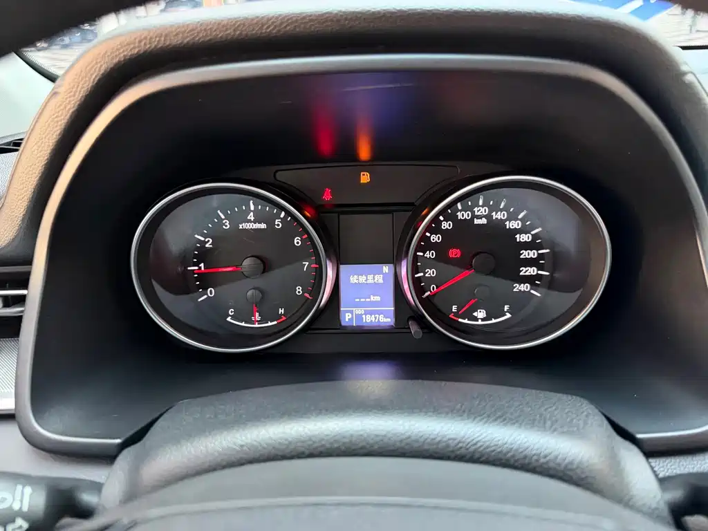 Haval M6 — миниатюра 13