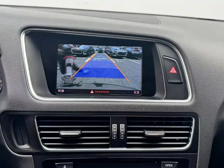 Audi Q5 — миниатюра 10