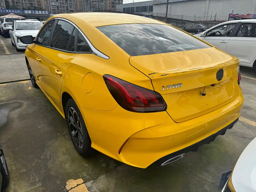 MG MG5 — миниатюра 12
