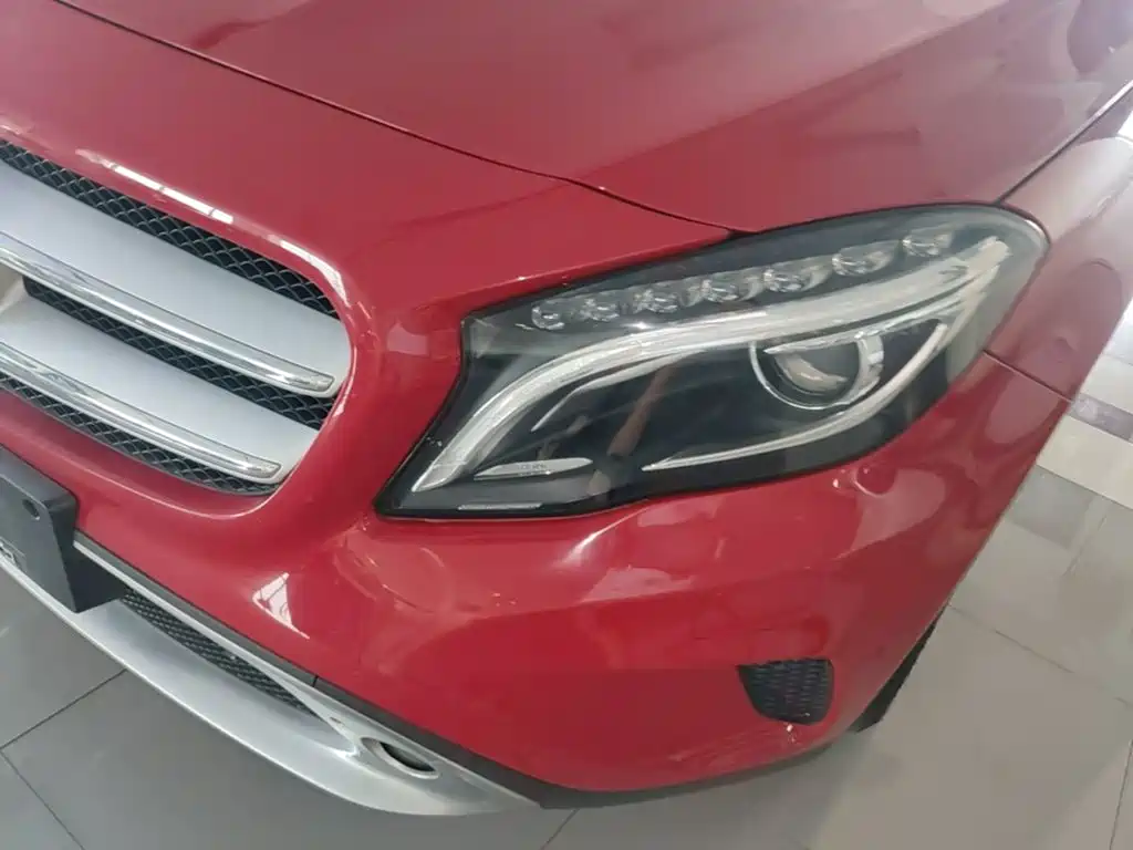 Mercedes-Benz GLA — миниатюра 24