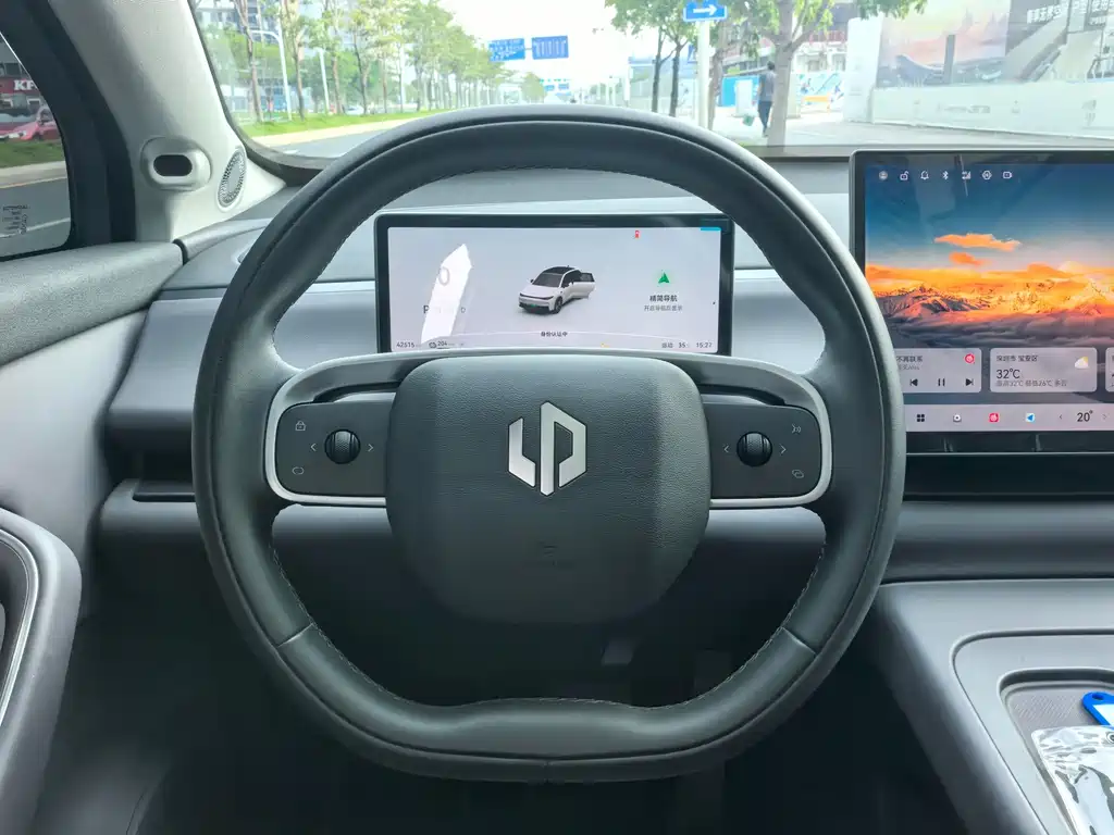 Leapmotor Leapmotor C10 — миниатюра 15