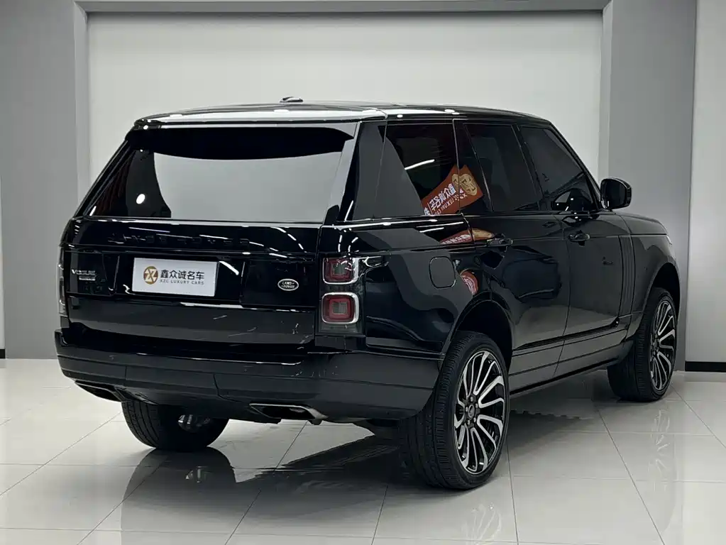 Land Rover Range Rover — миниатюра 17