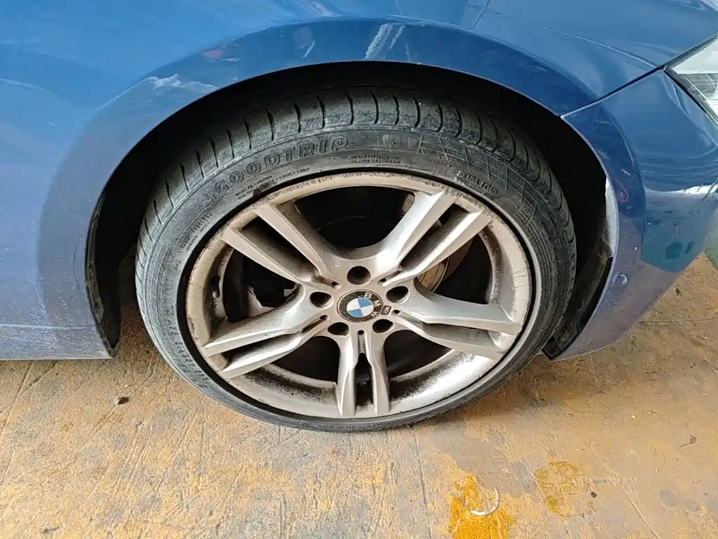 BMW 3 Series — миниатюра 12
