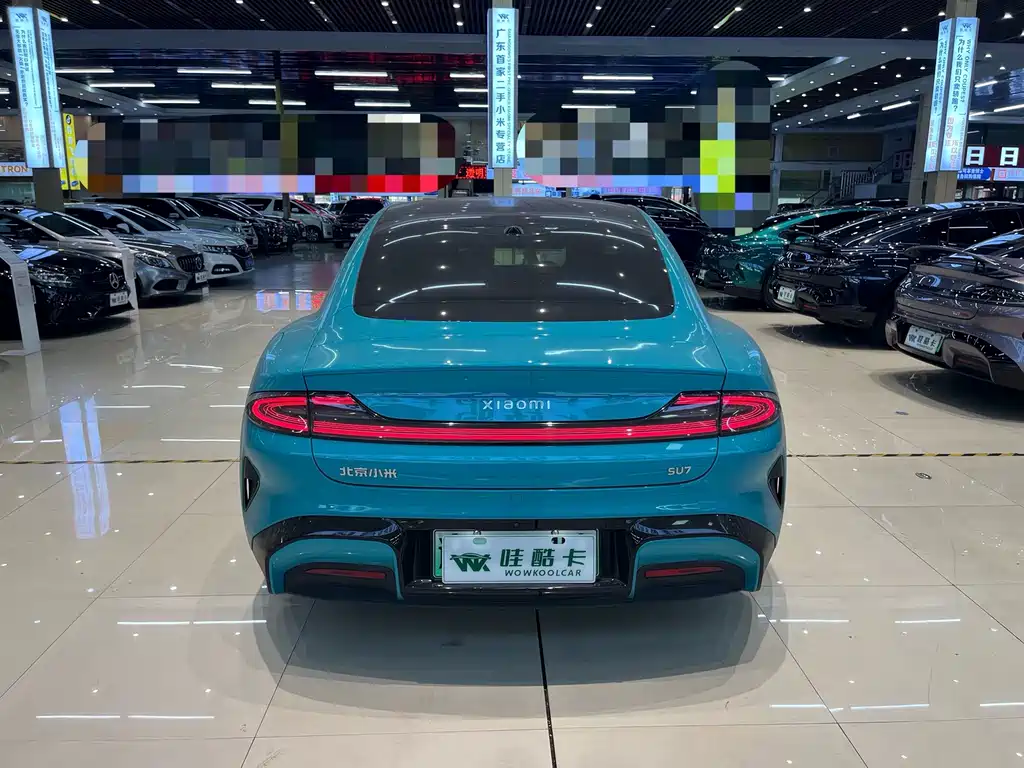 Xiaomi SU7 — миниатюра 5