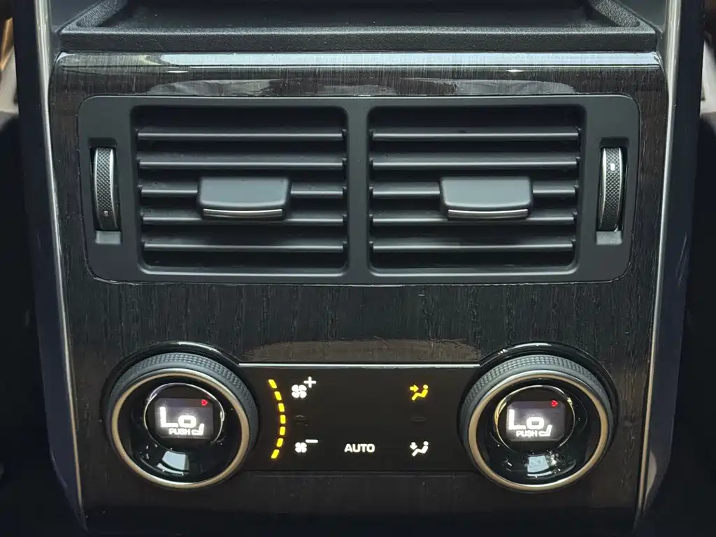 Land Rover Sport — миниатюра 15