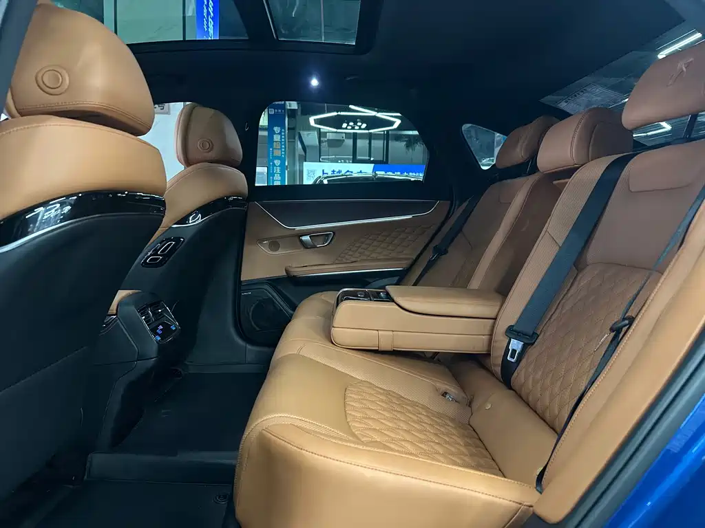 BYD Han — миниатюра 10