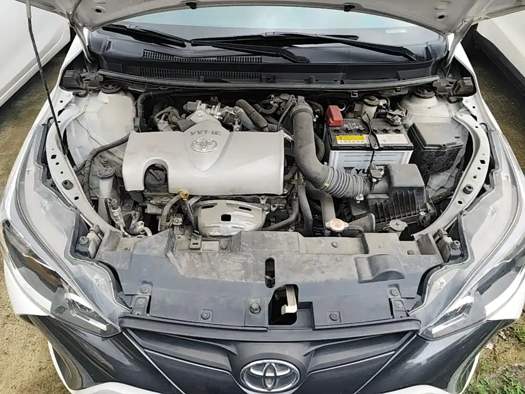 Toyota Yaris L — миниатюра 20