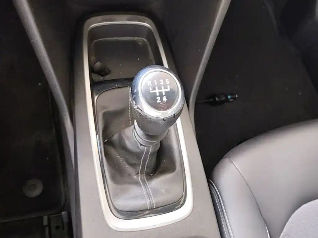 Chevrolet Cavalier — миниатюра 14