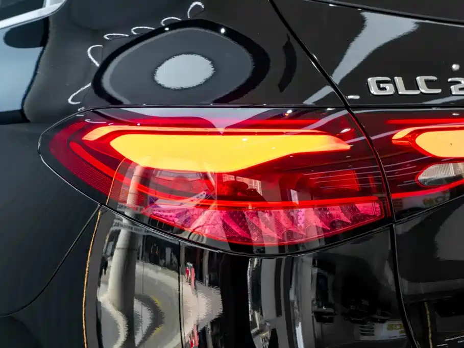 Mercedes-Benz GLC — миниатюра 9