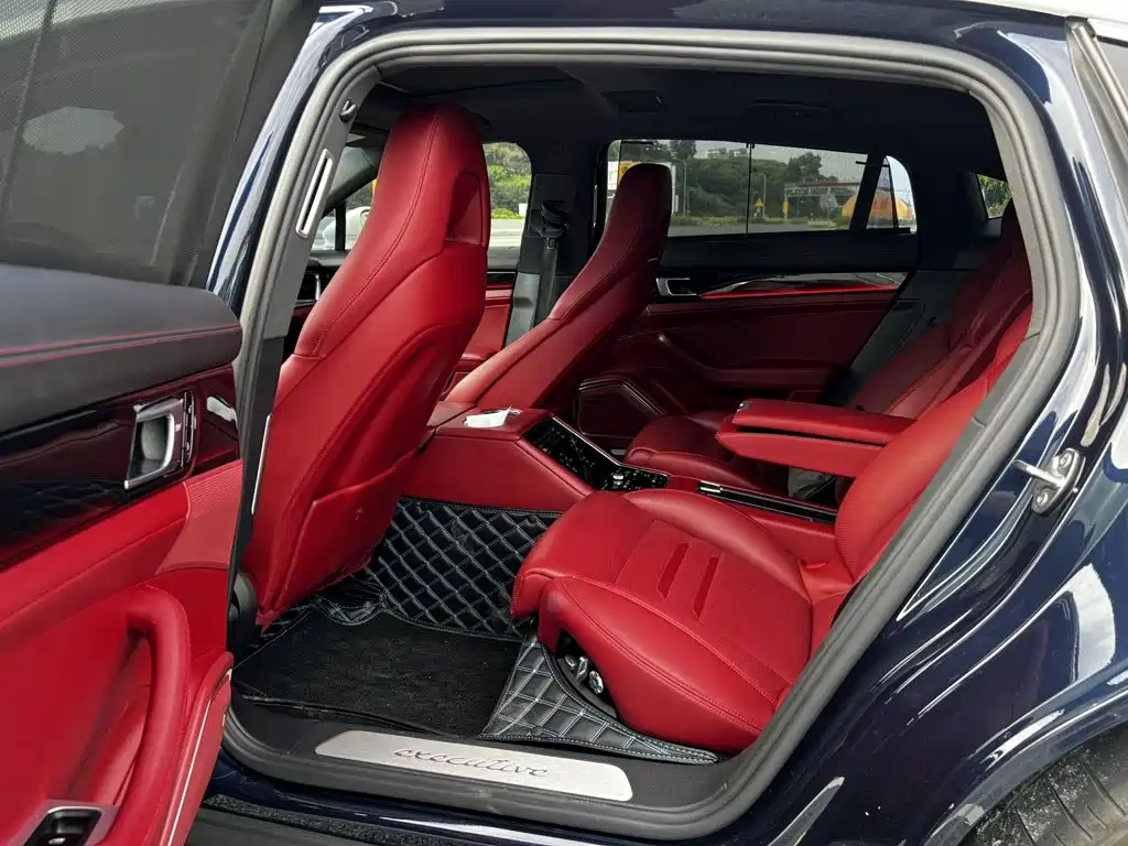 Porsche Panamera — миниатюра 17