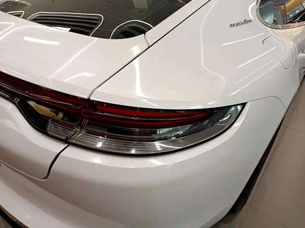 Porsche Panamera — миниатюра 8