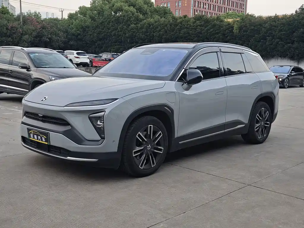 NIO ES6