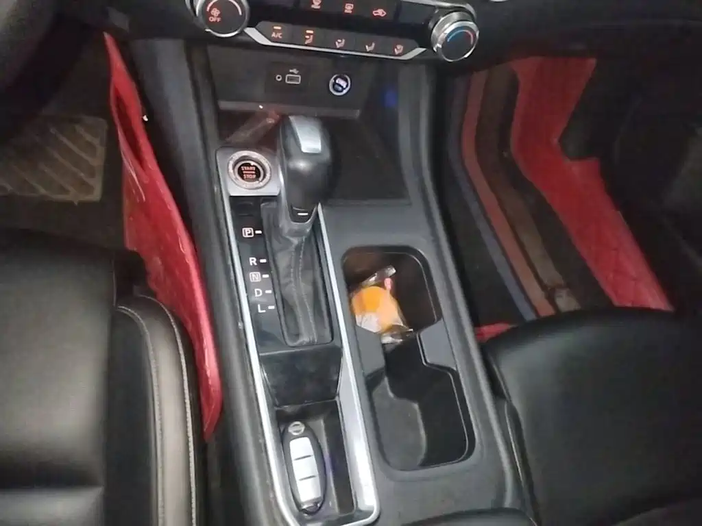 Nissan Sylphy — миниатюра 14