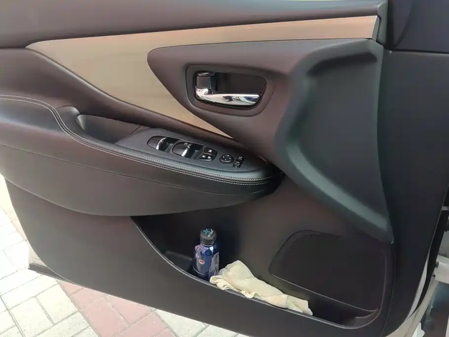 Nissan Murano — миниатюра 7