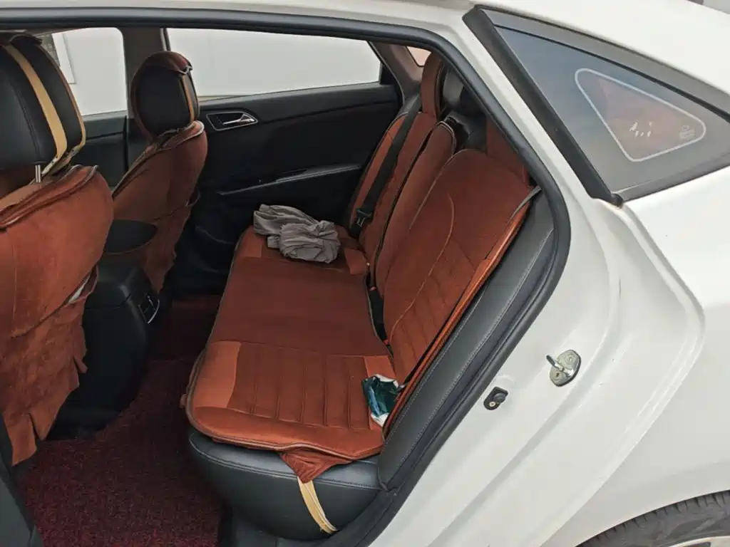 Hyundai Mistra — миниатюра 17