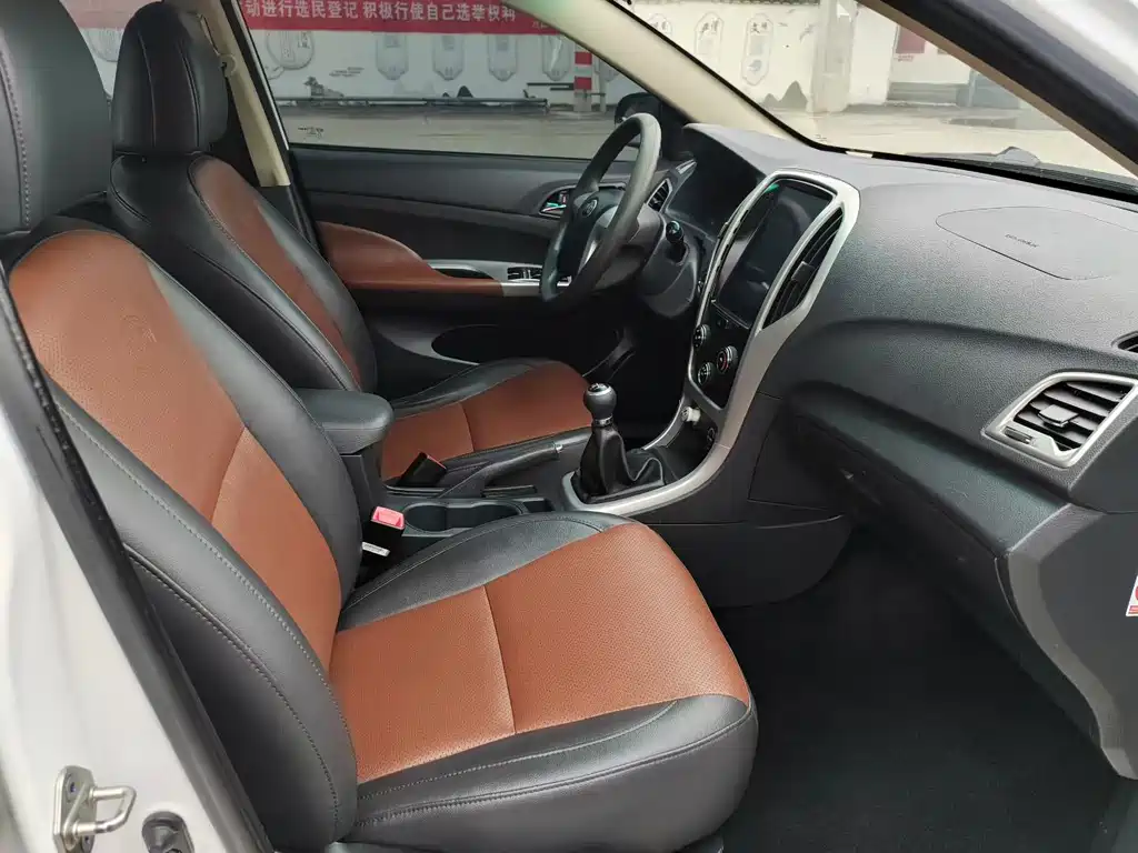 BYD F3 — миниатюра 7