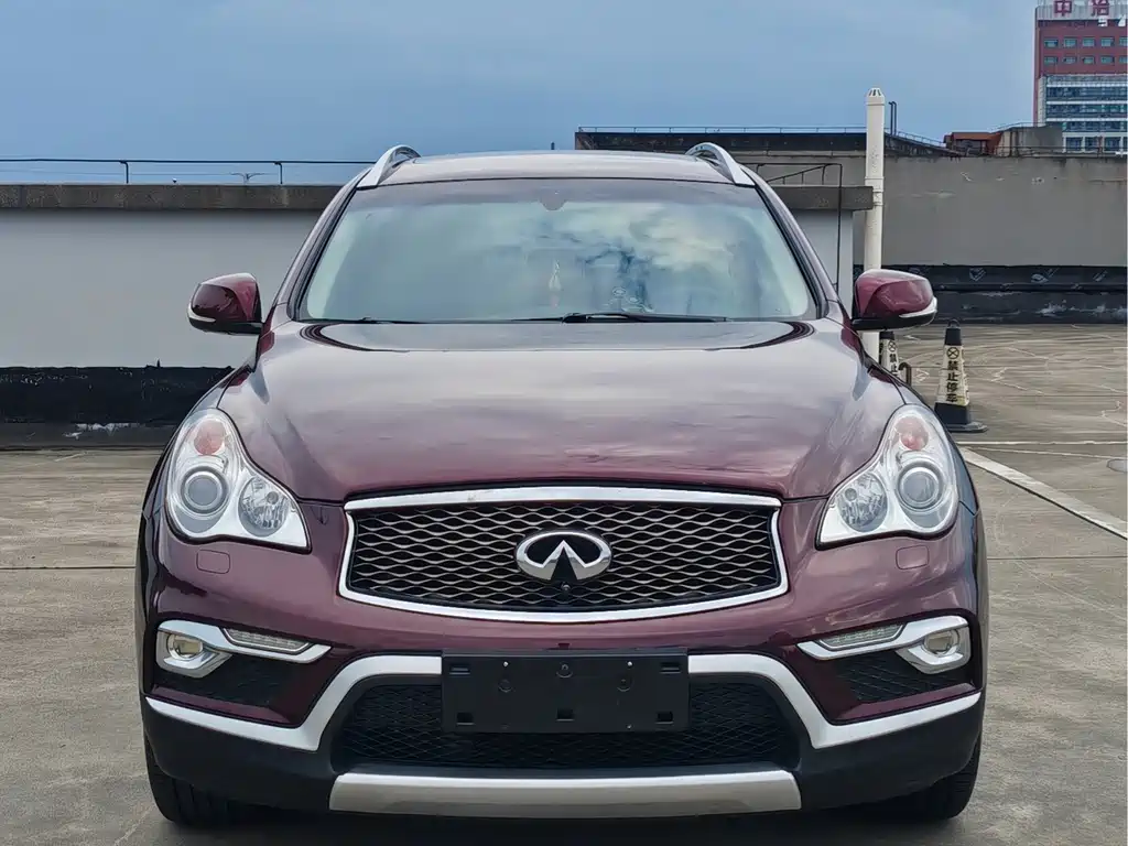 Infiniti QX50
