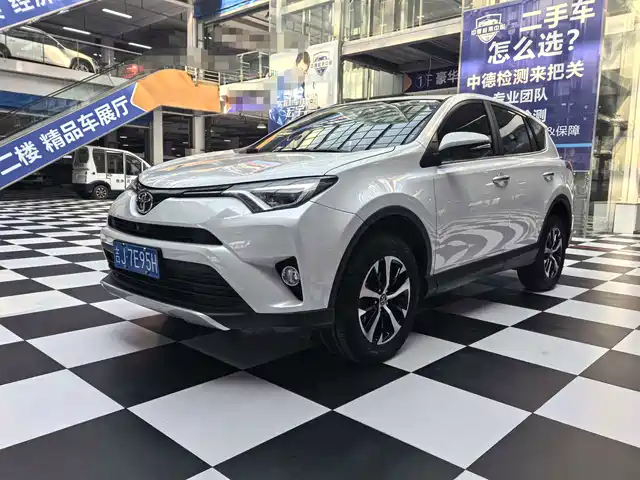 TOYOTA RAV4 RONGFANG 2018