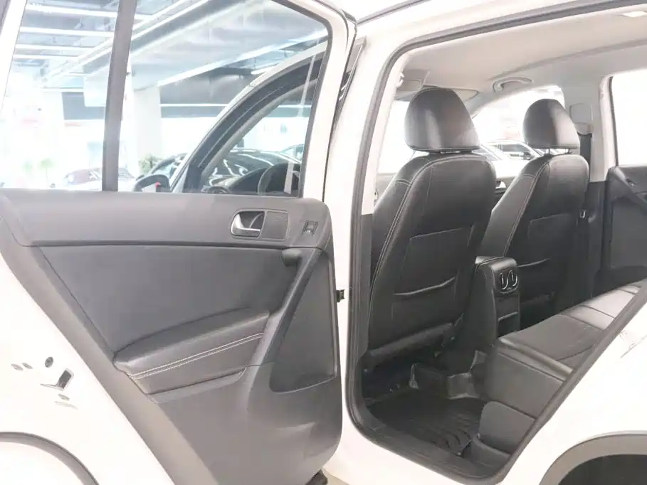 Volkswagen Tiguan — миниатюра 14
