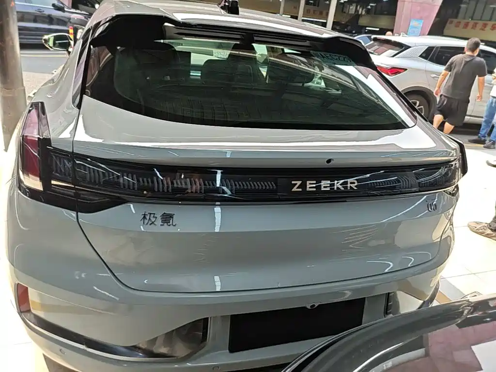 Zeekr 001 — миниатюра 6