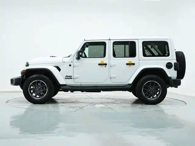 Jeep Wrangler — миниатюра 23