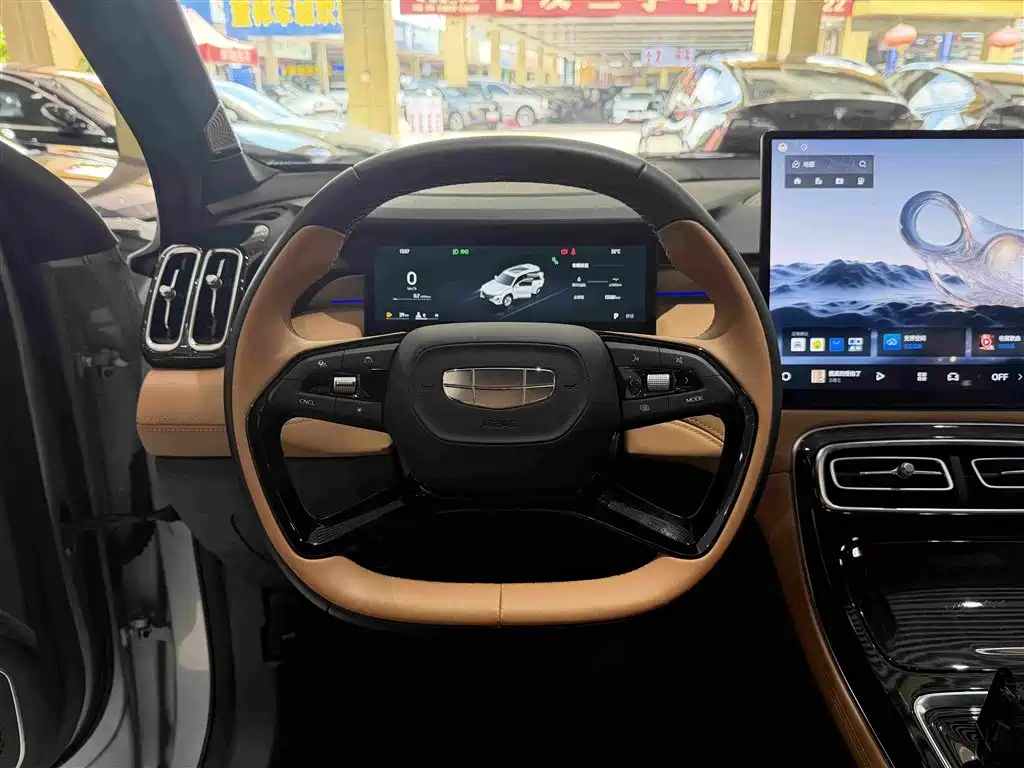 Geely Boyue L — миниатюра 15