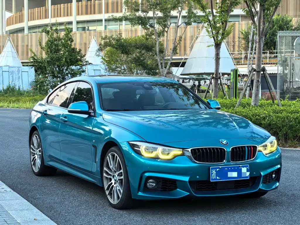 BMW 4 SERIES