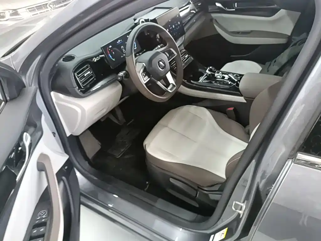 BYD Qin PLUS — миниатюра 16