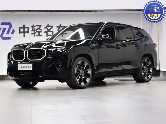 BMW XM