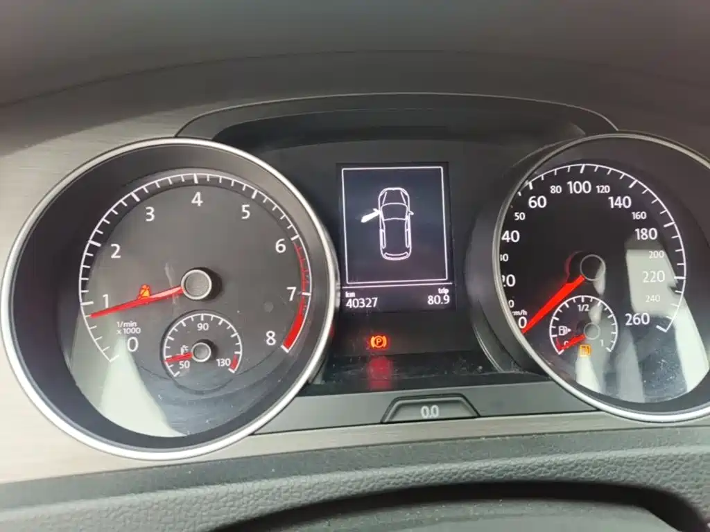 Volkswagen Golf — миниатюра 12
