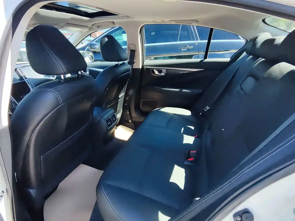 Infiniti Q50 — миниатюра 11